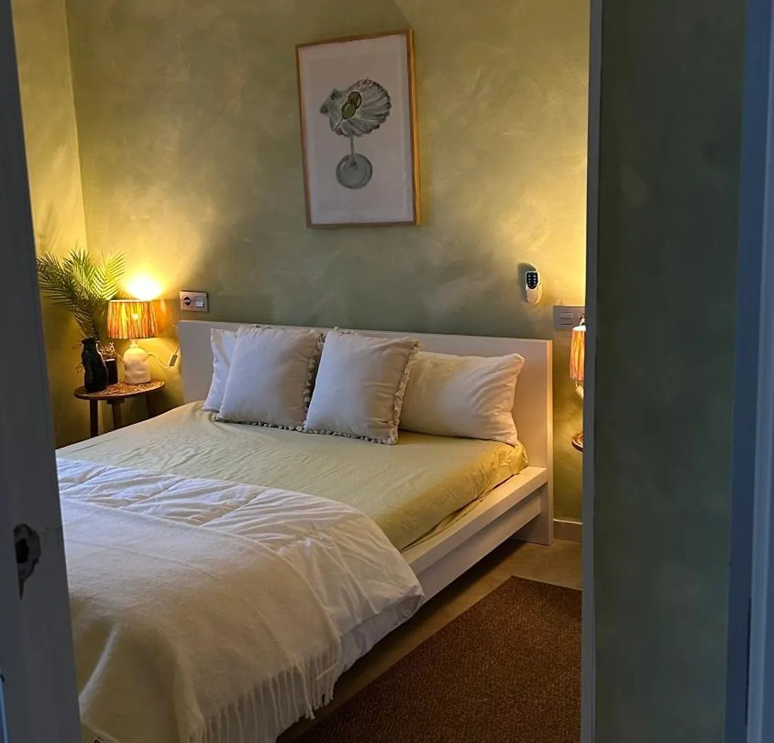 Mediterranean Apartment Near The Beach With Seaview, Pool & Balcony 베날마데나코스타