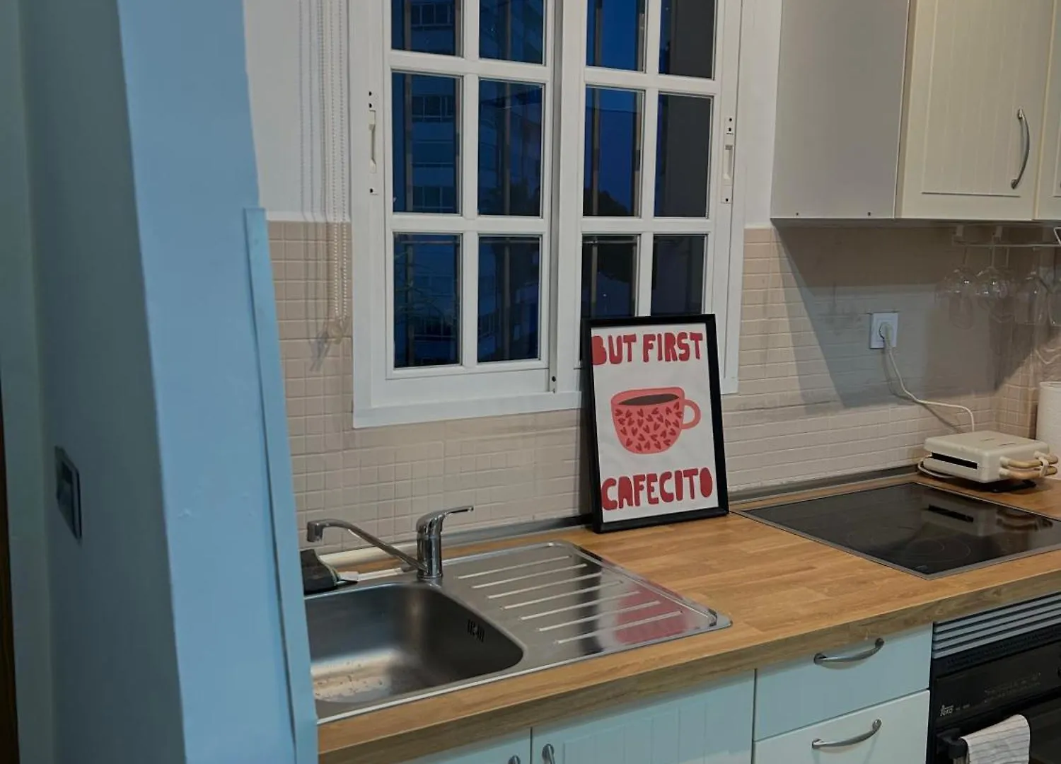 Mediterranean Apartment Near The Beach With Seaview, Pool & Balcony 베날마데나코스타 스페인