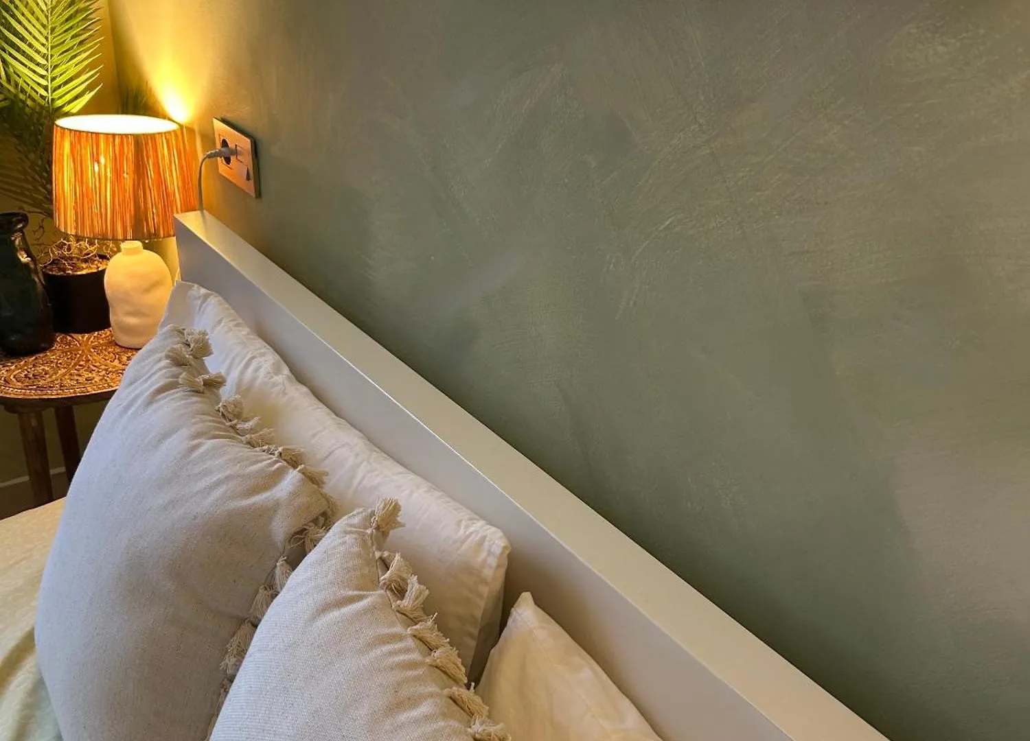 Mediterranean Apartment Near The Beach With Seaview, Pool & Balcony Benalmádena 0*,  İspanya