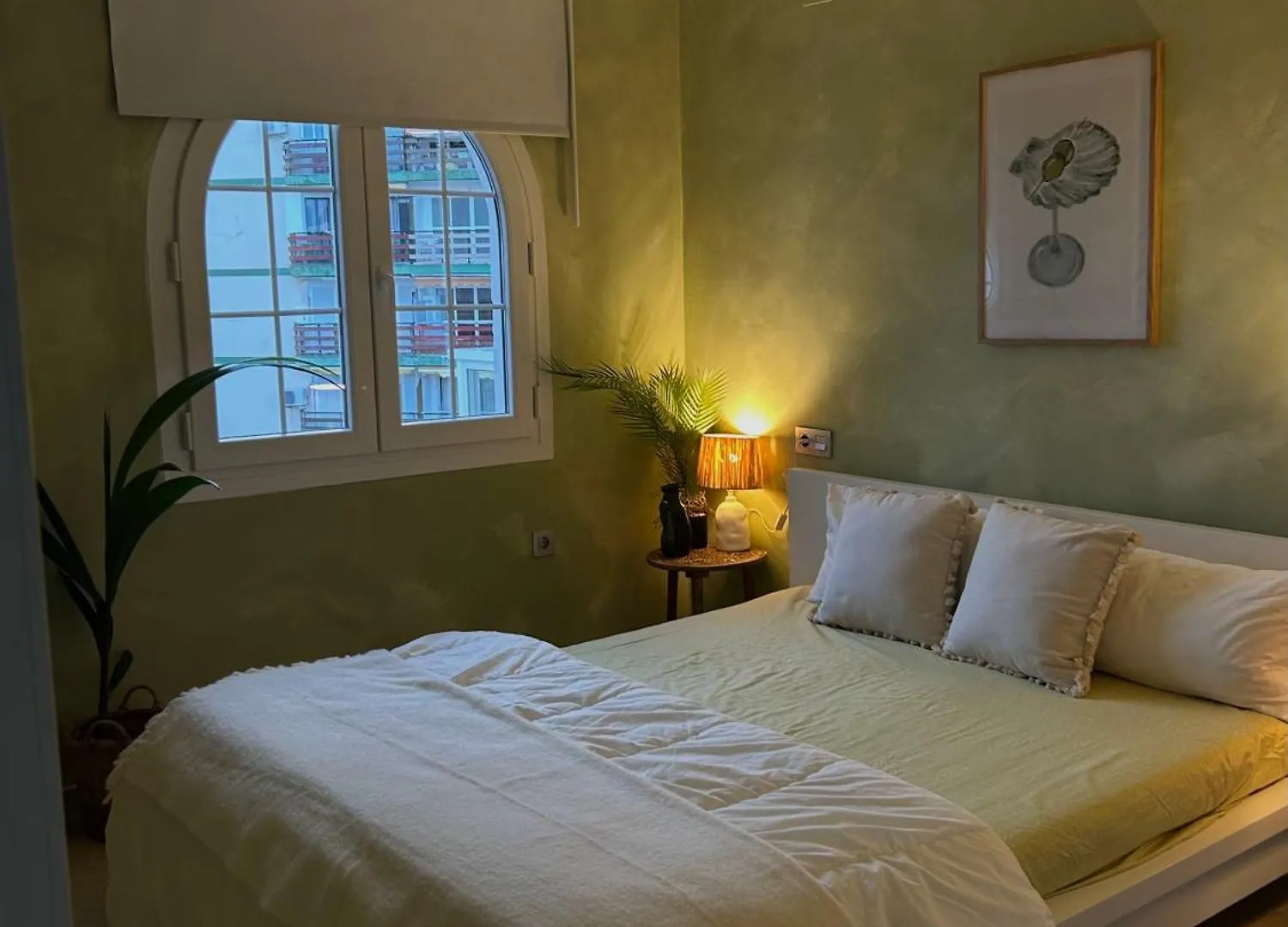 Mediterranean Apartment Near The Beach With Seaview, Pool & Balcony location